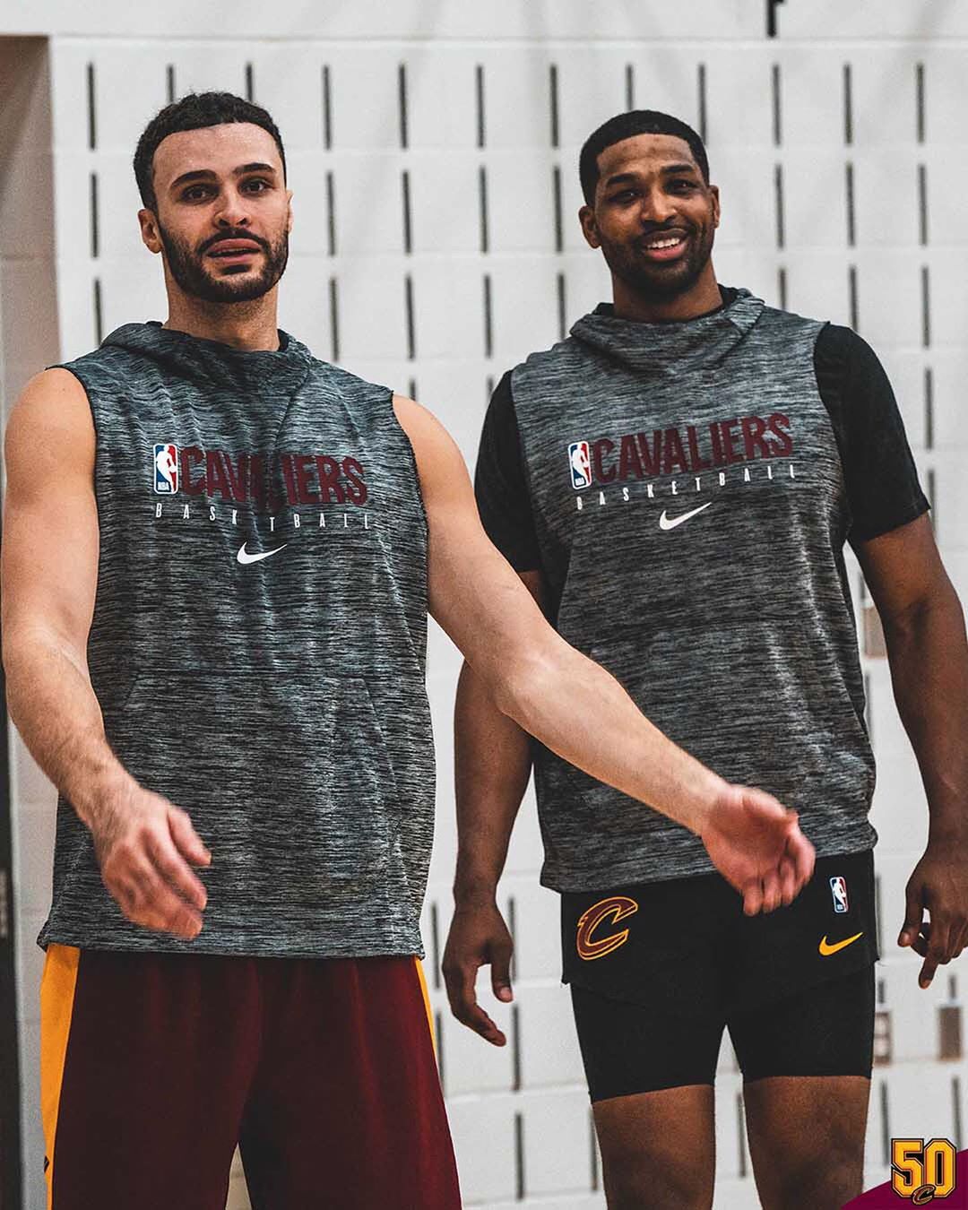 对赞助商与 对赞助商与